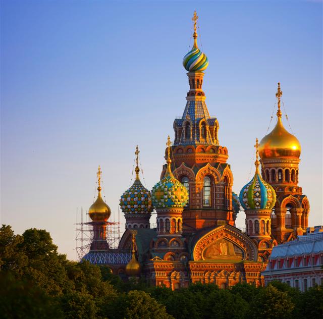 Electronic Memories in St. Petersburg